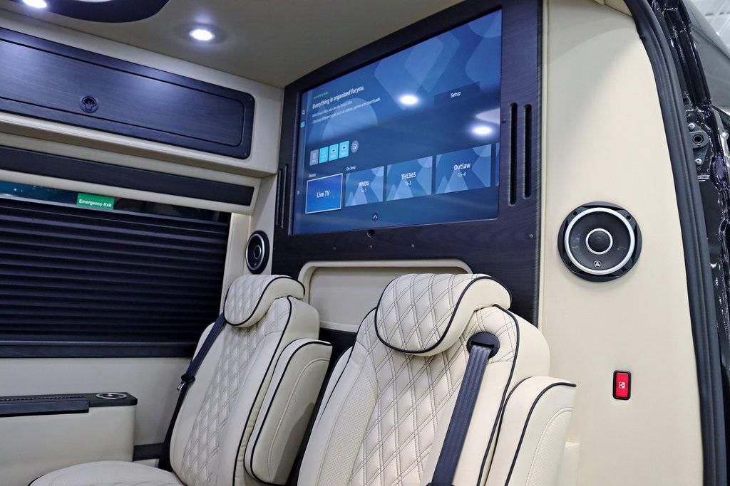 Mercedes-Benz JET Sprinter