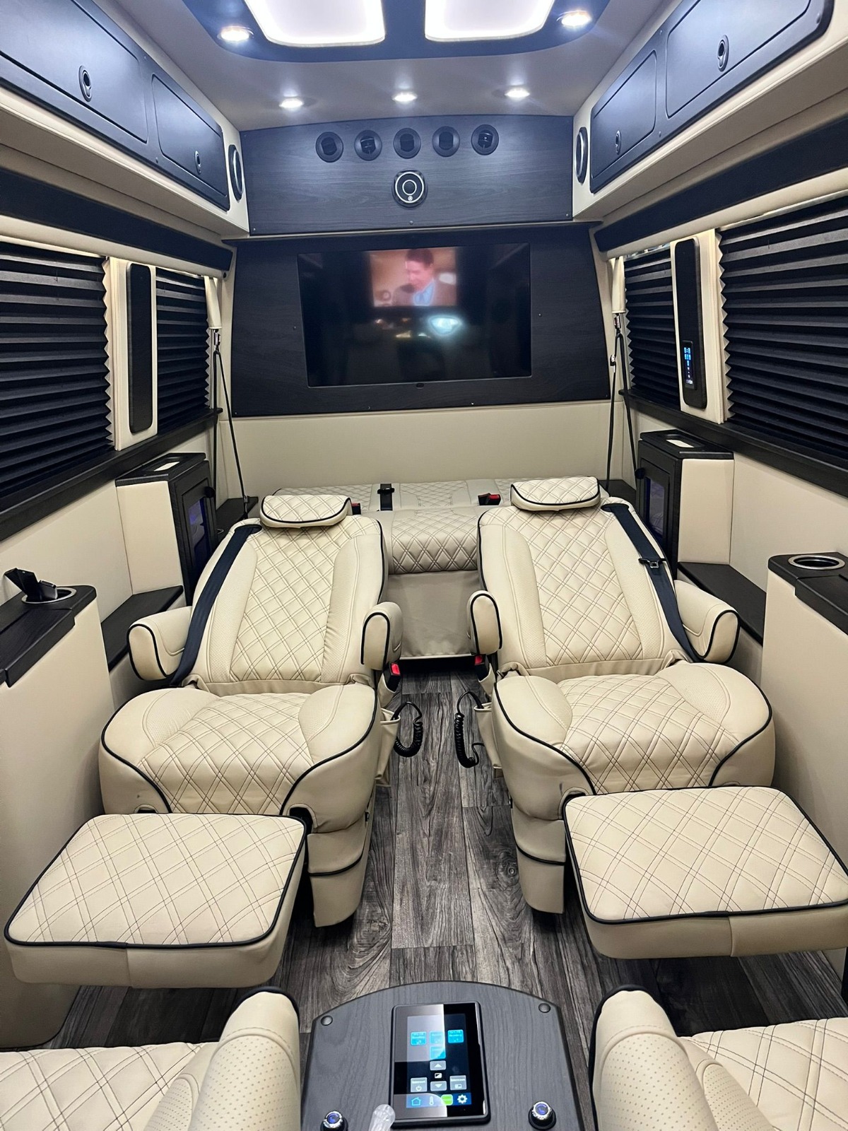 Mercedes-Benz JET Sprinter